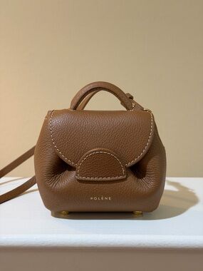 Polène - Numéro Un Micro
EDITION TEXTURED CAMEL